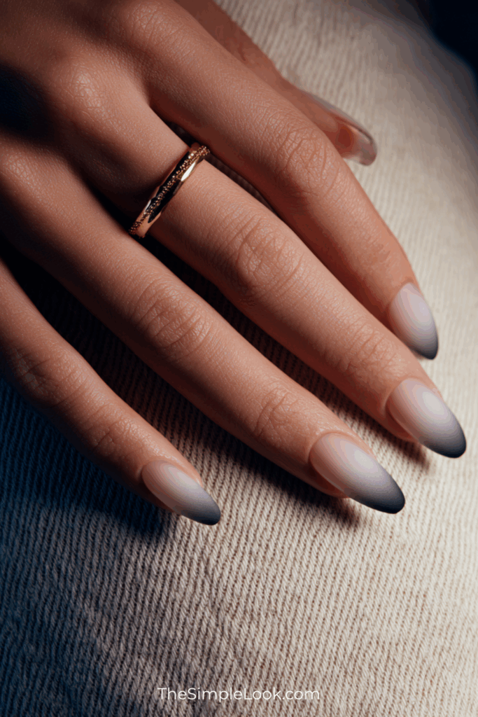 Black to Smoke Ombre